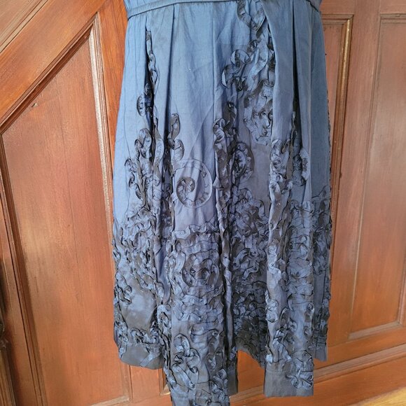 Elegant R&M Richards Blue Sleeveless Cocktail Dress With Floral Appliqué & Bow B - Picture 8 of 8